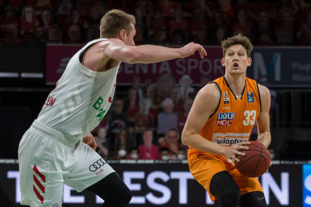 耶诺德能够 耶诺德能够