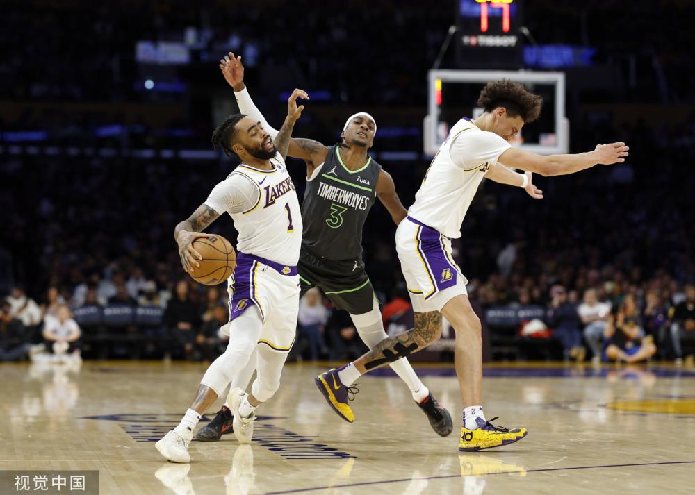 赛季的首轮 赛季的首轮