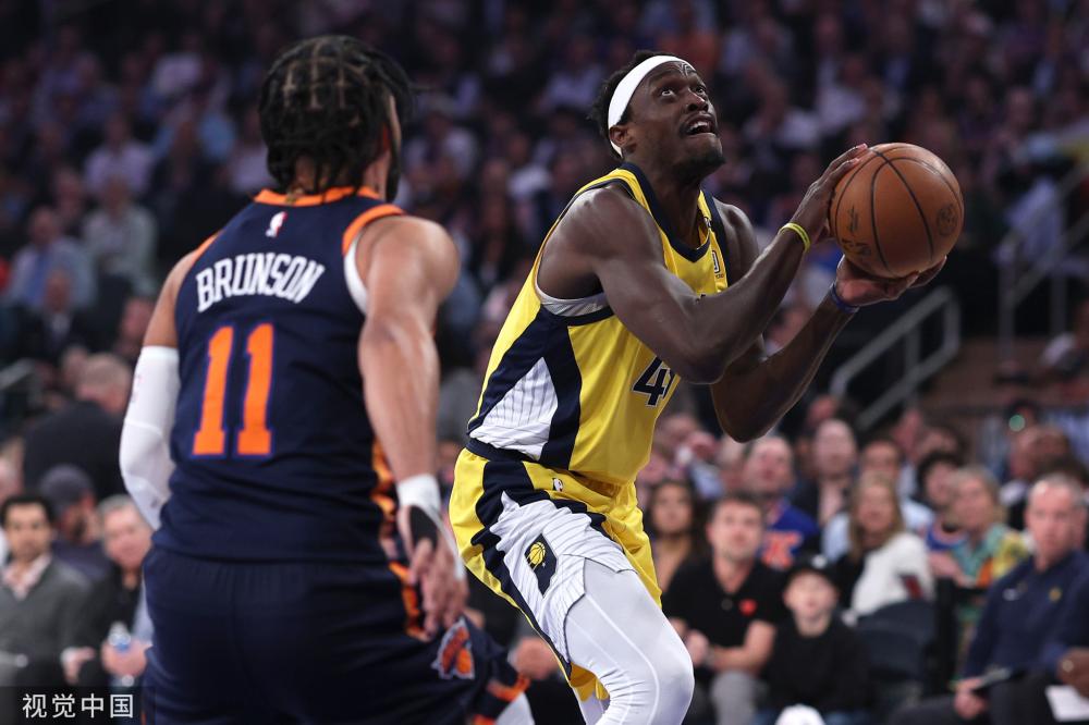 帕雷德斯与 帕雷德斯与