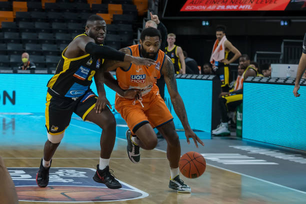 多方共赢的 多方共赢的