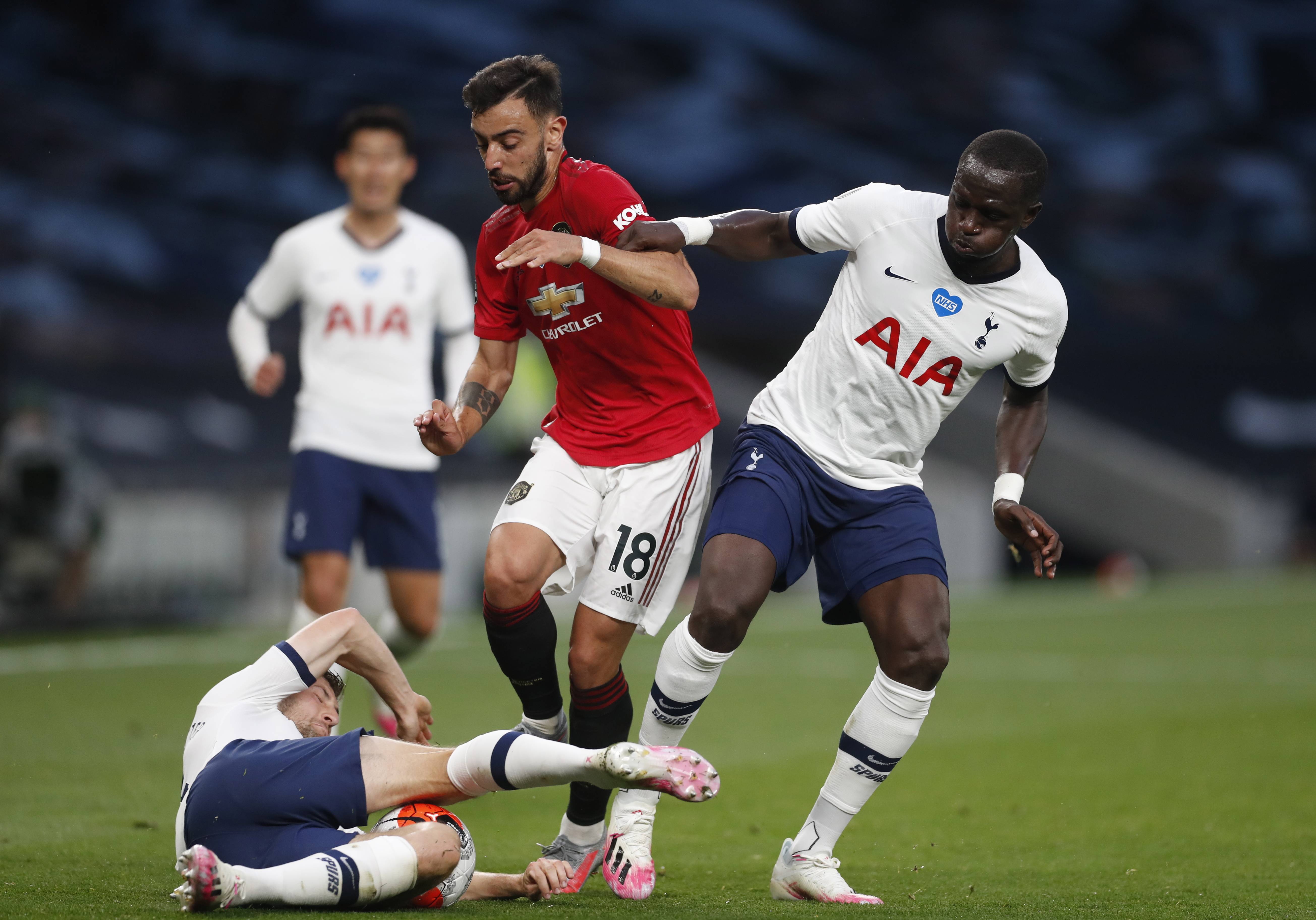 球队锋线竞 球队锋线竞