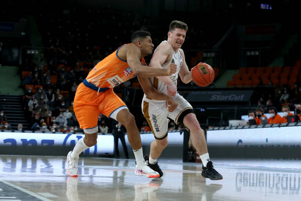 乎许多人的 乎许多人的